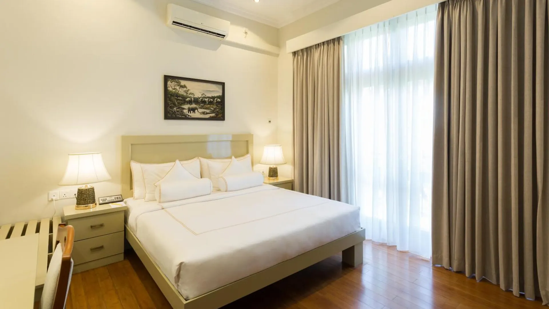 Hotel Serene Kandy