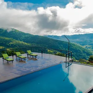 Hotel Shady Hills -hunnasgiriya, Kandy