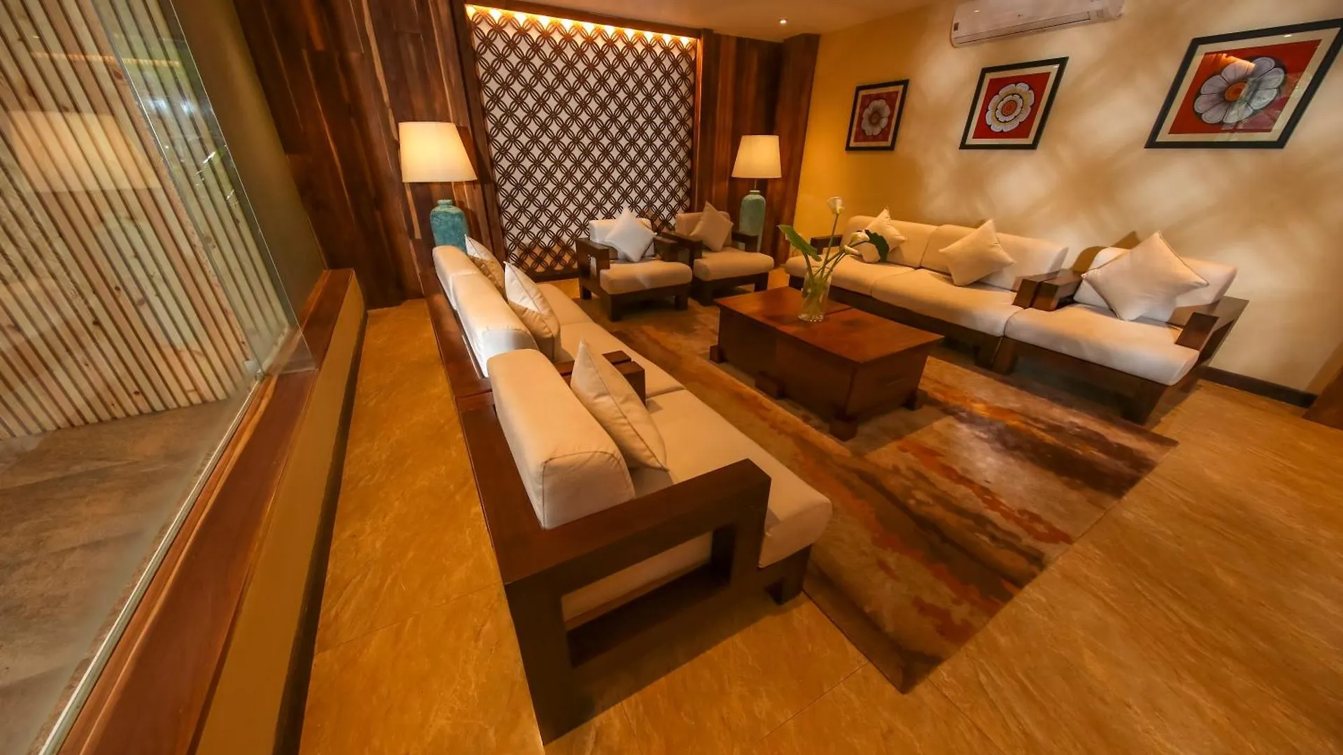 Serene Kandy Hotel