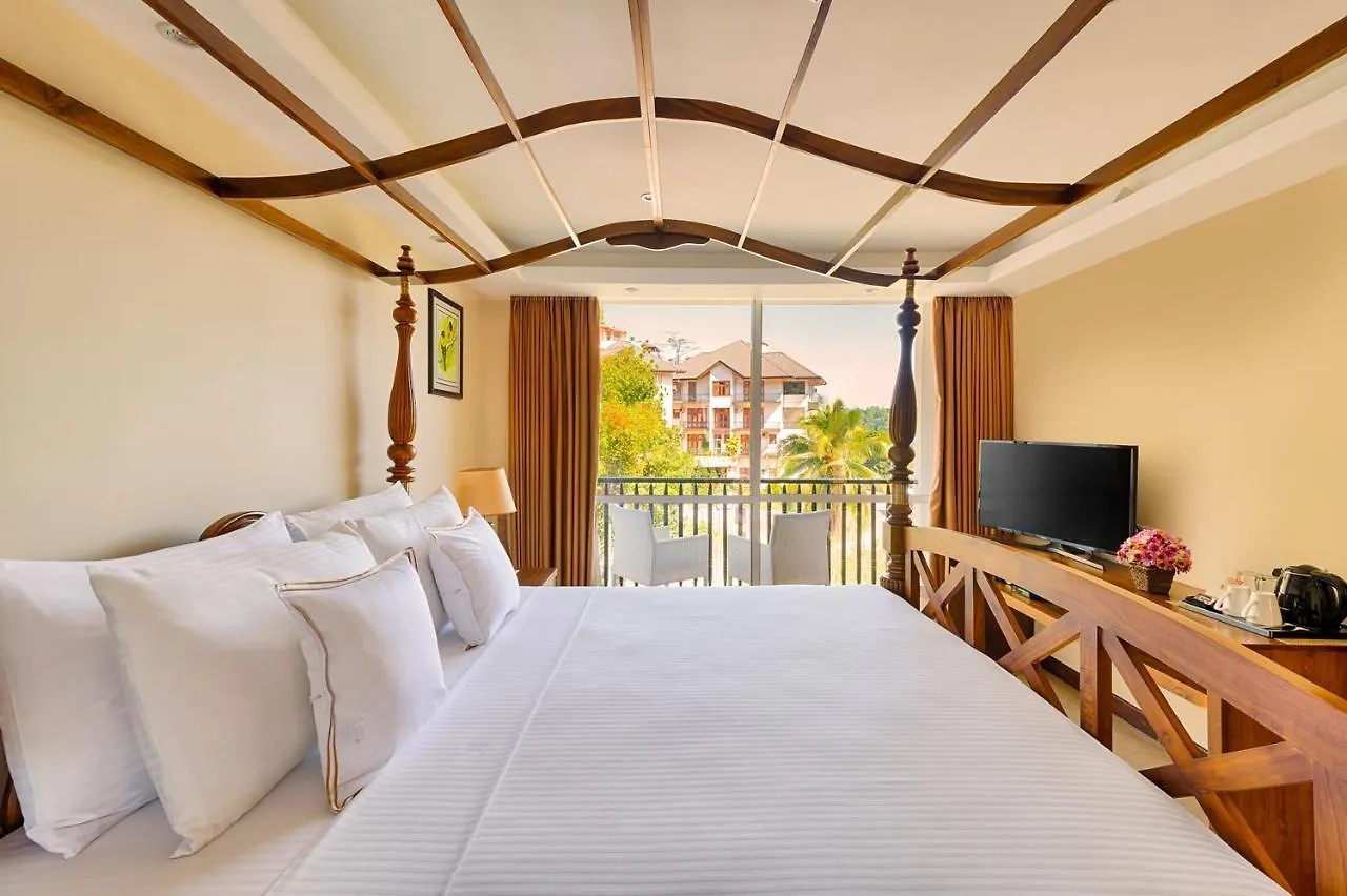 **** Hotel Serene Kandy Sri Lanka